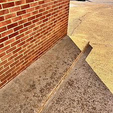 Detail-Driven-Driveway-Cleaning-in-Chattanooga-TN 2